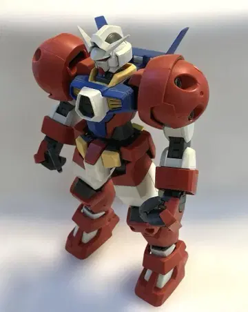 반다이 1/100 MG 건담 AGE 타이타스 중고 현상태 상품