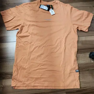 G-STAR RAW 오렌지 티셔츠 M 사이즈 미사용 새상품 택 포함
