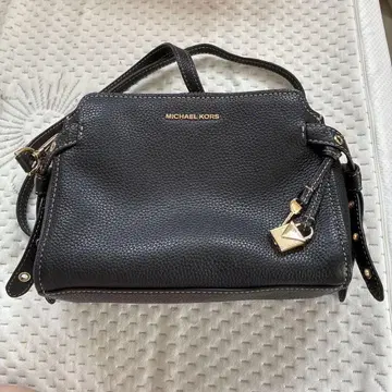 MICHAEL KORS 블랙 숄더백