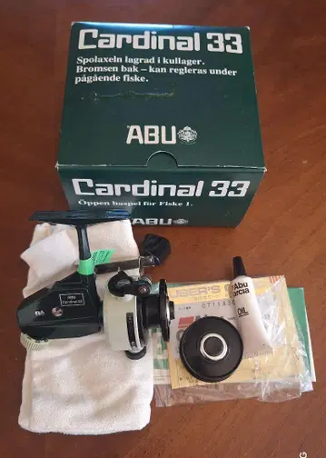 [미사용 새상품] ABU Cardinal 33 스핀캐스트 릴