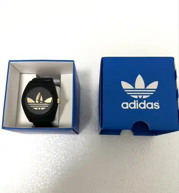 adidas 블랙 손목시계