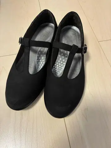 NAOT 한정판 신발 TETE 스웨이드 소재 블랙