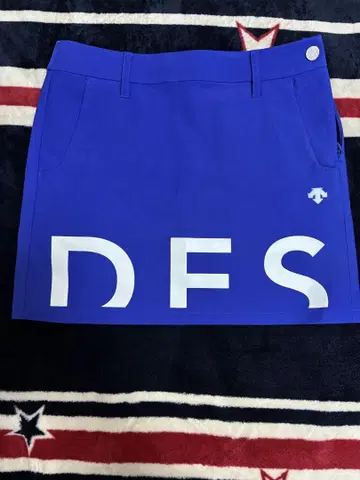 DESCENTE 여성용 골프 스커트 파랑