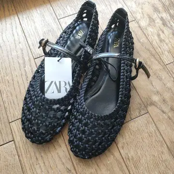 ZARA 자라 [새상품] 샌들 메쉬 샌들 37 블랙