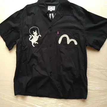 EVISU 블랙 반팔 셔츠 40