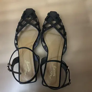 Daniella & GEMMA/다니엘라 앤 젬마 샌들