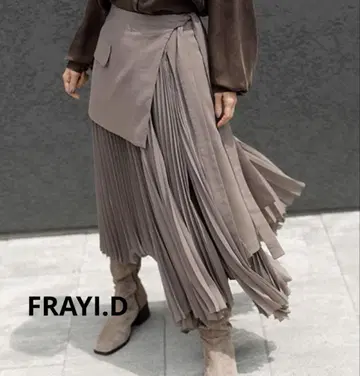 프레이 아이디 FRAYI.D 랩 플리츠 스커트 M 사이즈