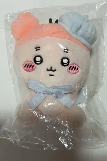 치이카와 도쿄 기념품 앉아있는 봉제 인형