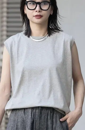JOURNAL STANDARD 땀 얼룩 방지 천축 슬리브리스 그레이