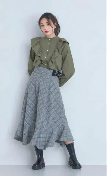 LAVANDA 프릴 셔츠