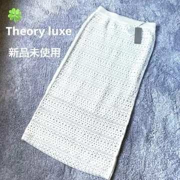 택 포함 미사용 새상품 띠어리 화이트 롱 스커트 L 사이즈