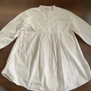 이에나 IENA 화이트 개더 절개 롱 블라우스