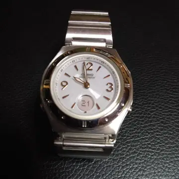 CASIO 웨이브 셉터 여성용 손목시계