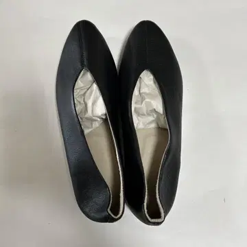 펌프스 천연 가죽 로우 힐 에마 일본제 24.5cm 블랙