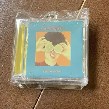 레몬 파이 미니어처 CD풍 키링 [ 마카 ]