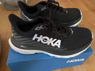 HOKA PROFLY 러닝화 블랙 사이즈 25.0