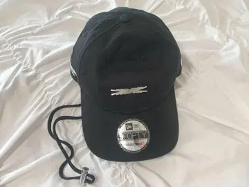 르세라핌 LESSERAFIM NEWERA 캡