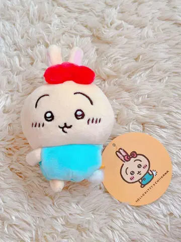 치이카와 토끼 산리오 헬로키티 들고 있는 마스코트 봉제 인형