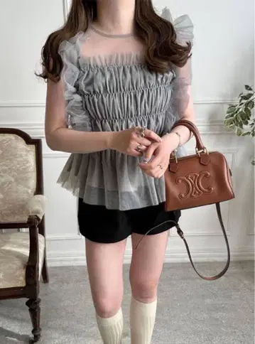 공식 품절 중 GRL 그레일 얇은 명주 프릴 블라우스 블루 gn245