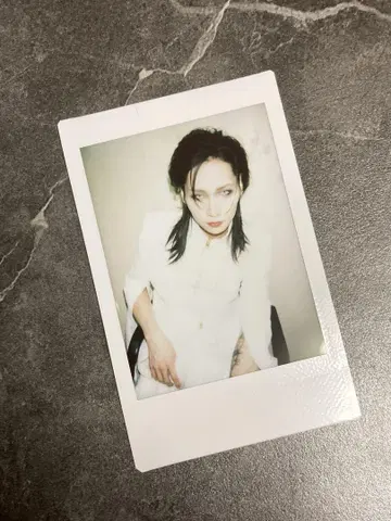 흠집 유에 폴라로이드 오사카 성 음악당