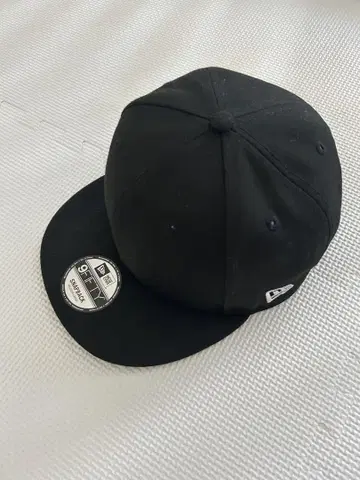 파밀리아 NEWERA 콜라보 캡