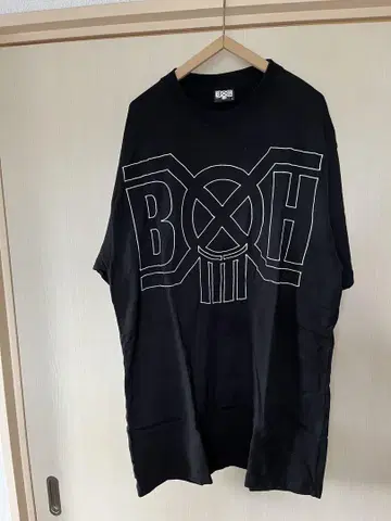BOUNTY HUNTER 티셔츠