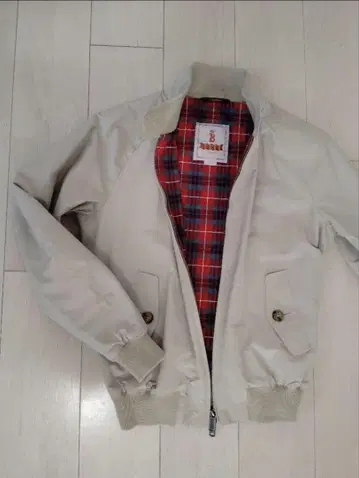 BARACUTA 바라쿠타 스윙탑 G9 사이즈 36 현행 모델
