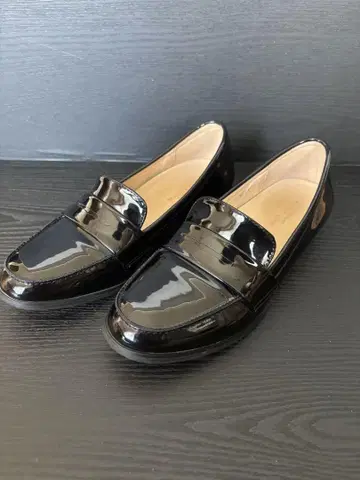 새상품급 BEAUTY&YOUTH UNITEDARROWS 블랙 로퍼