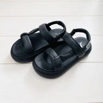 1회 착용 PUMA 통굽 샌들 스웨이드 마유 썸머 23cm 새상품급