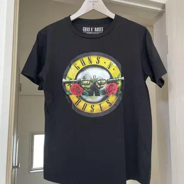 GUNS N' ROSES 티셔츠 L 사이즈 블랙