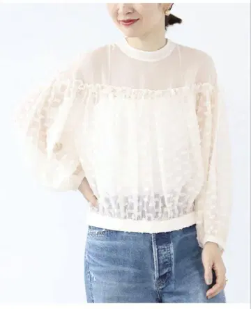 VERMEIL par iena 베르메이유 페예나 컷 자카드 블라우스