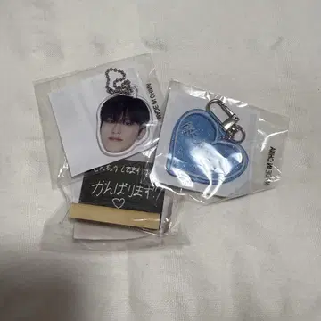 TREASURE 캡슐 토이 3세트