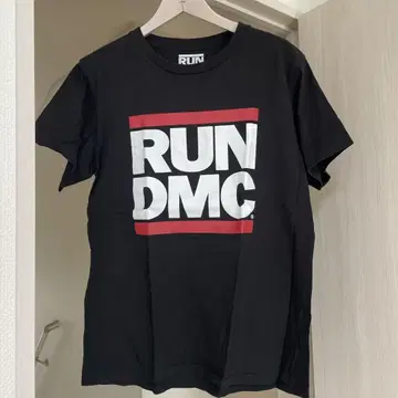 RUN DMC 블랙 티셔츠 LL