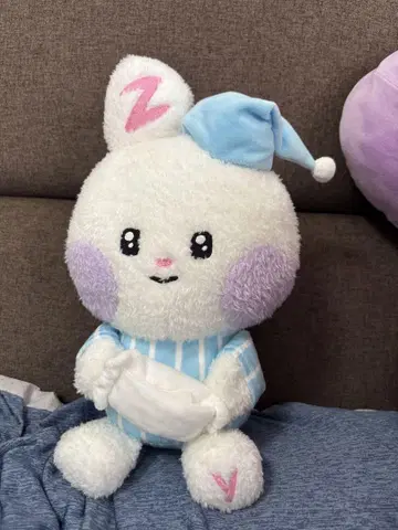 한유진 제베원 봉제 인형 새상품급