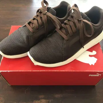 Puma 브라운 캐주얼 스니커즈 25.5cm 새상품급 푸마