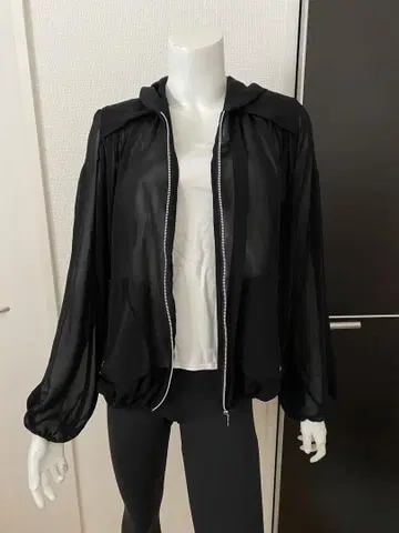 sov. 블랙 후드 시스루 블루종