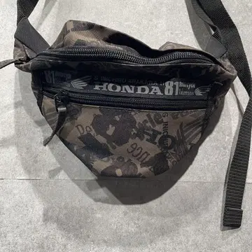 HONDA SHINICHIRO ARAKAWA 모델 바디백