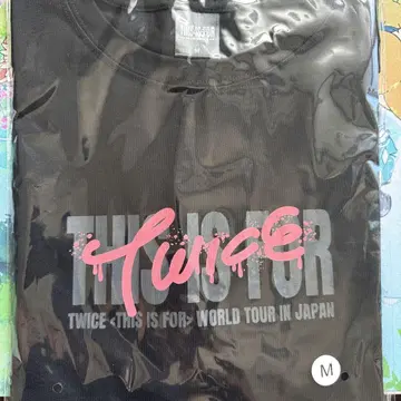 TWICE THIS IS FOR 티셔츠 허벅지 M 사이즈