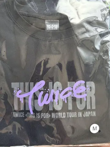 TWICE THIS IS FOR 티셔츠 사나 M 사이즈