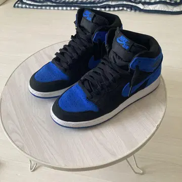 AIR JORDAN 1 RETRO HIGH 로얄