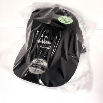 =LOVE New Era 9THIRTY 캡