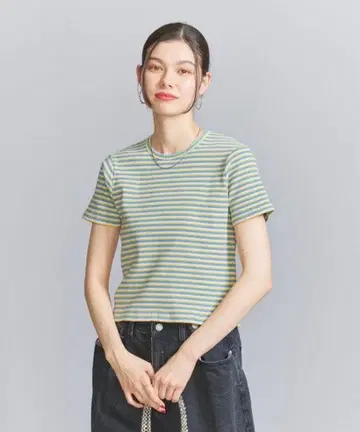 미사용 새상품 멀티 보더 컴팩트 티셔츠