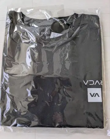 '신상품, 미사용' RVCA 루카 반팔 티셔츠 블랙