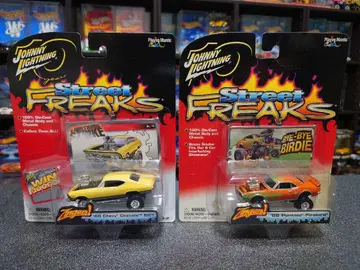 2004년 Johnny Lightning Street Freaks