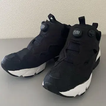리복 인스타 펌프 퓨리 블랙 23.5cm