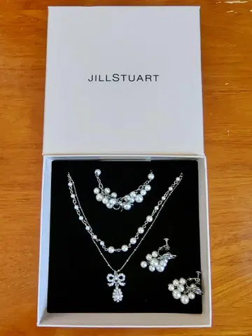 JILLSTUART 펄 목걸이, 팔찌, 귀찌 세트