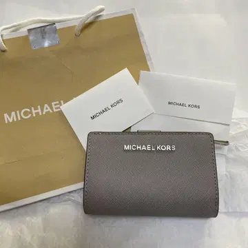 MICHEL KORE 마이클 코어스 지갑 접이식 지갑 미사용 그레이