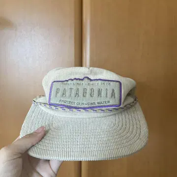 PATAGONIA 베이지 코듀로이 캡