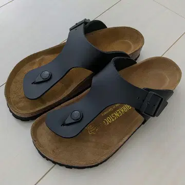 BIRKENSTOCK 샌들