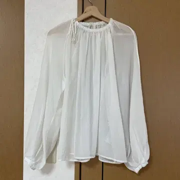 블라우스